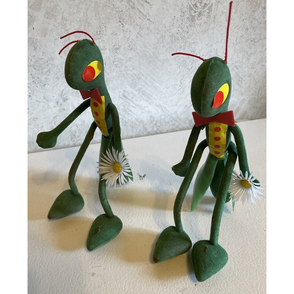 2 Nadel & and Sons Vtg Soft Fuzzy Flocked Green Grasshopper Toy Plastic Daisy